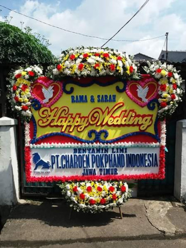 Karangan Bunga Pernikahan  di Tambun